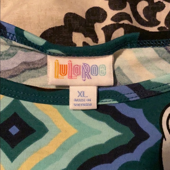 LuLa Roe Minnie Mouse Classic T - Picture 2 of 2